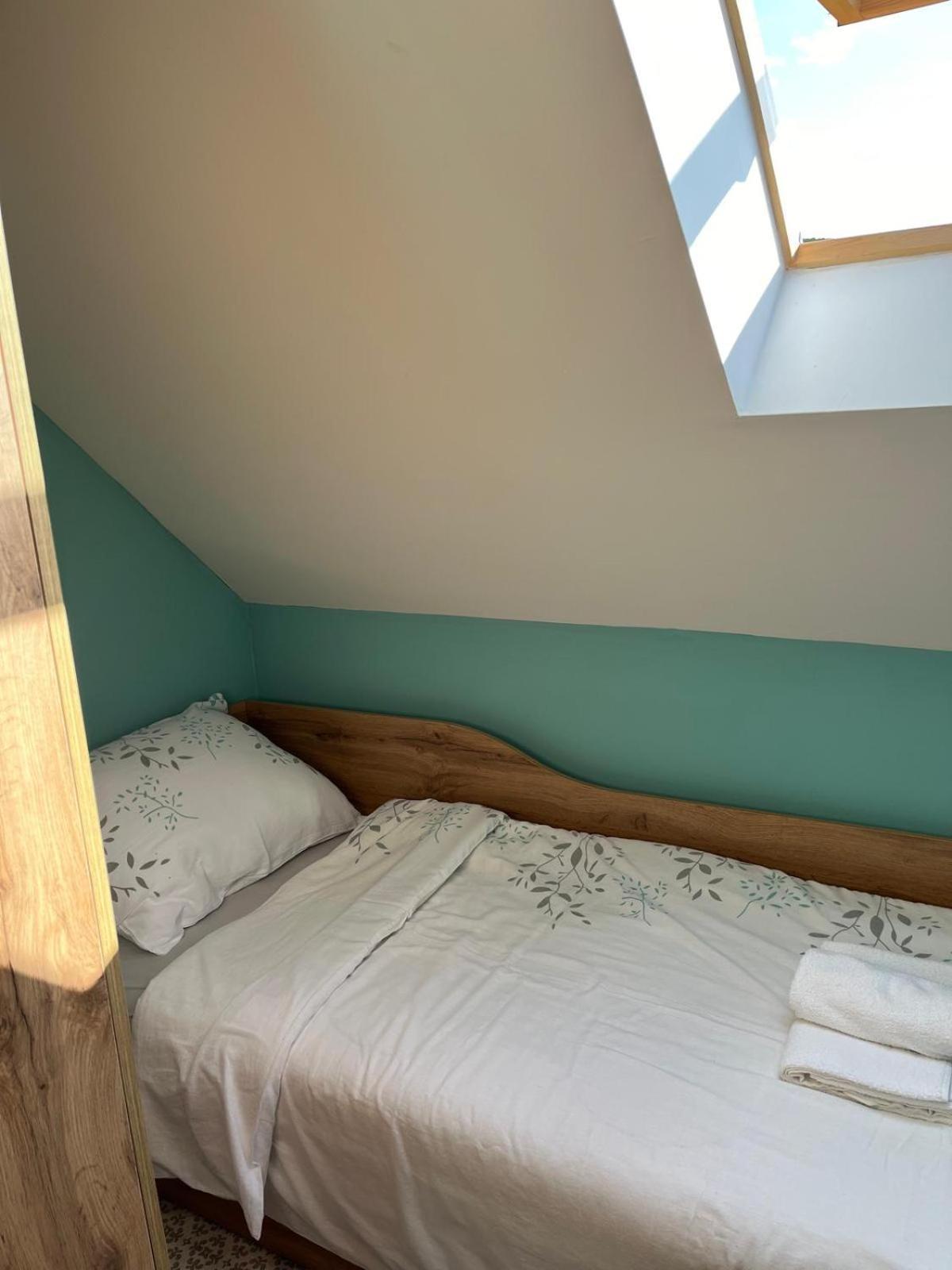 Appartamento Wooden House Ante Self Check - In And Check - Out Otočac Esterno foto