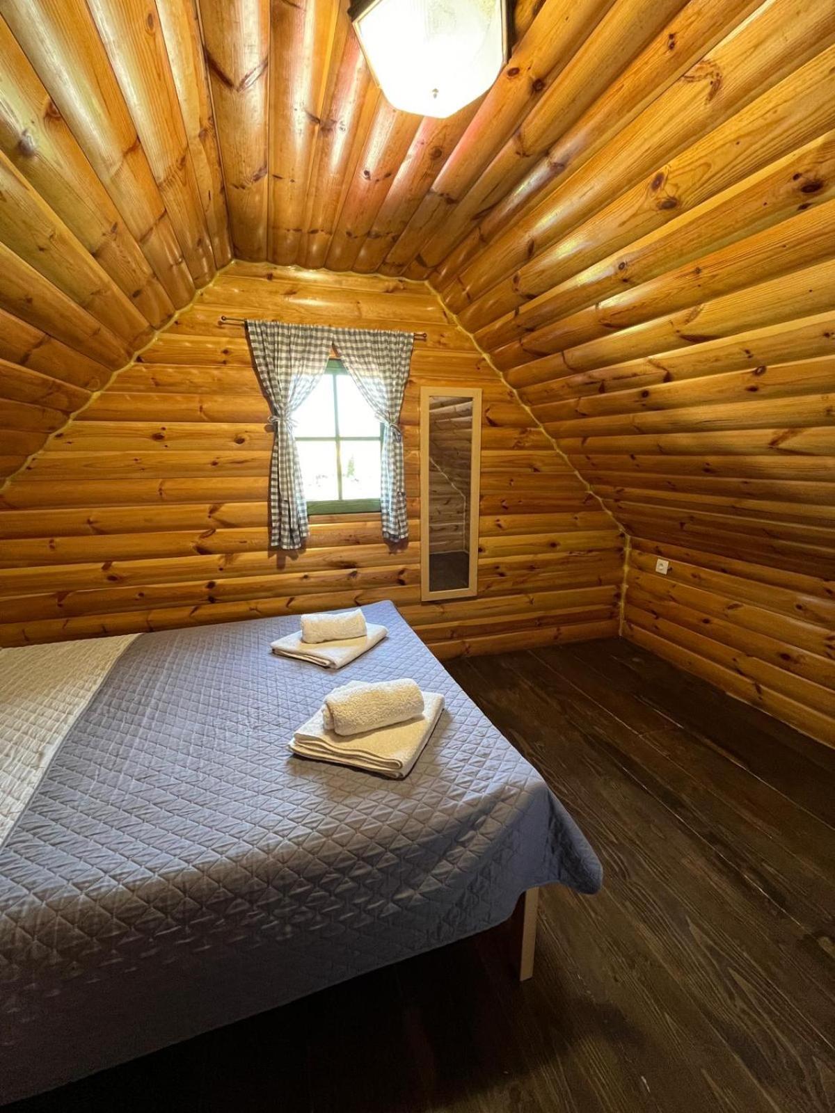 Appartamento Wooden House Ante Self Check - In And Check - Out Otočac Esterno foto